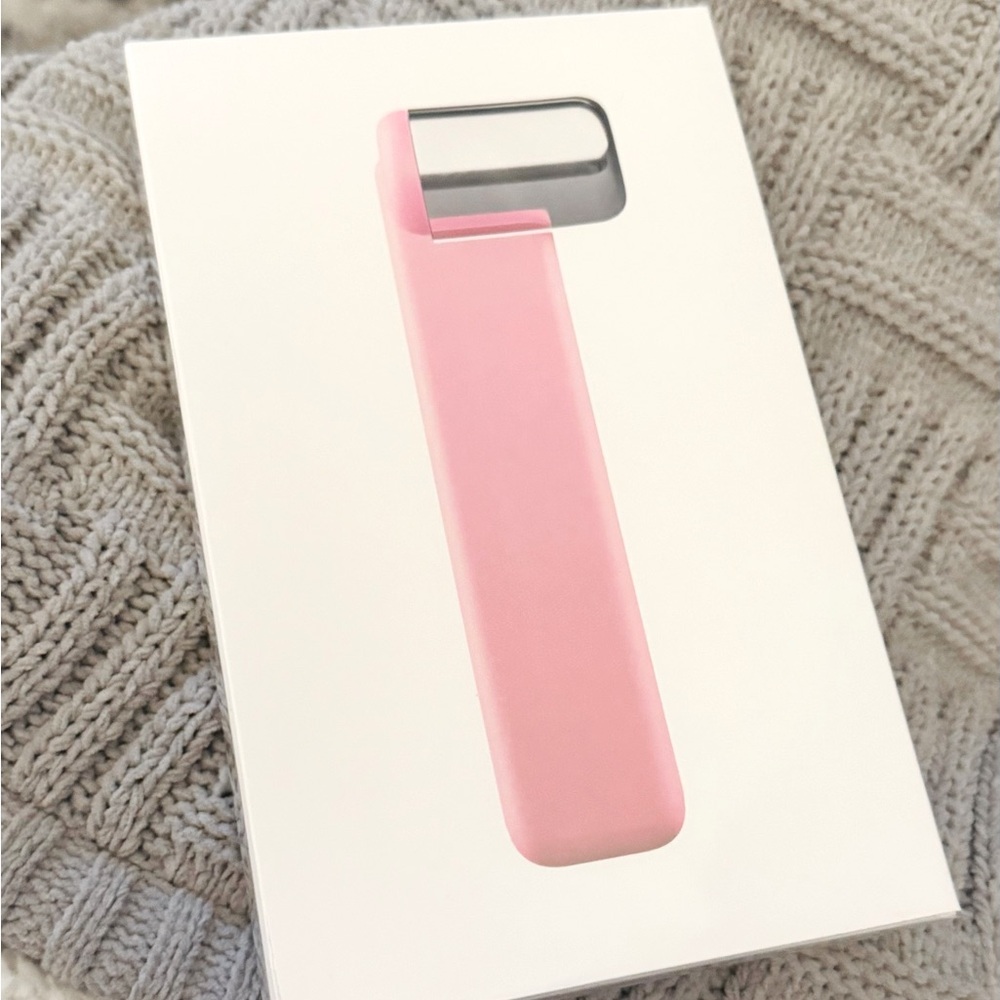 QUIET HOURS Pink Facial Ice Roller